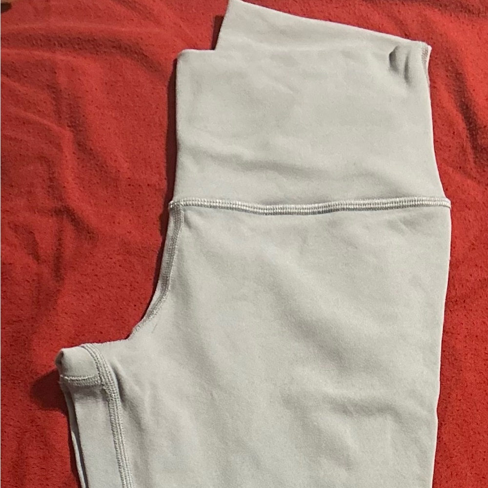 7/8 24.5” High-Waist Airbrush Legging. Alo Yoga. Steel Blue. Small